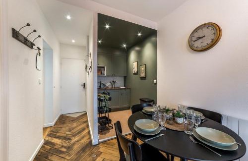 Ferrandiere - Maisons Neuves Apartment | Le Tolstoï