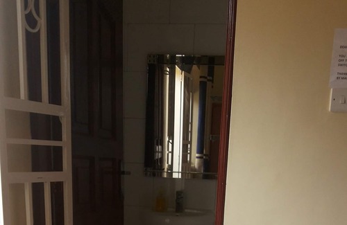 Moyo House | Leam Guesthouse