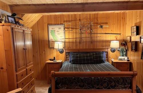 Serene Lakes Cabin | Lease only-Serene Lakes/Soda Springs-recently updated