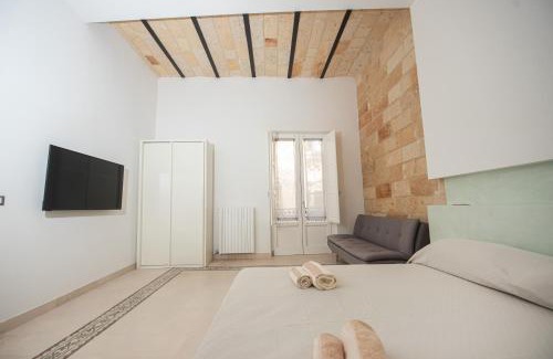 Lecce Historic Center Apartment | Lecce Santa Chiara Terrace piano rialzato
