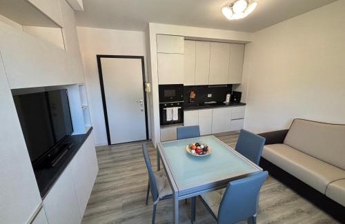 Quartiere XXIV Don Bosco Apartment | Lecco Deluxe Apartment