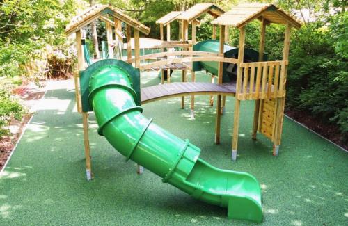 Bumble's Green Resort | Lee Valley Sewardstone