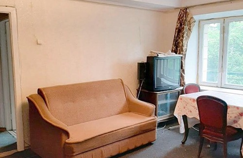Dniprovs'kyi District Bed & Breakfast | Left Coast House in Київ