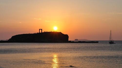 Naxos Town Hotel | Legato Spa Suites
