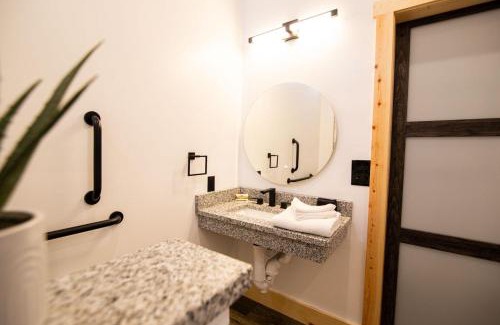 Logan House | Legends Lane D - by The Chalets
