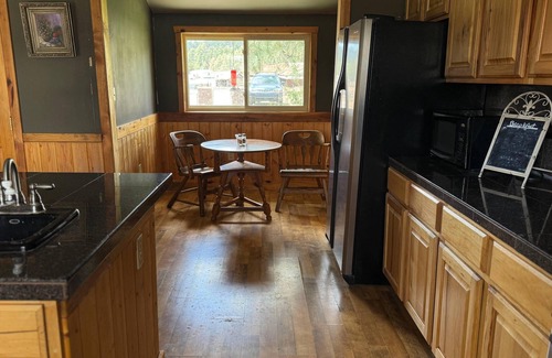 Reserve Cabin | Leggett Ranch Nature Lodge