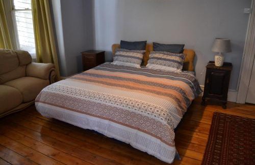 Kimberley Bed & Breakfast | Leicester Guest house