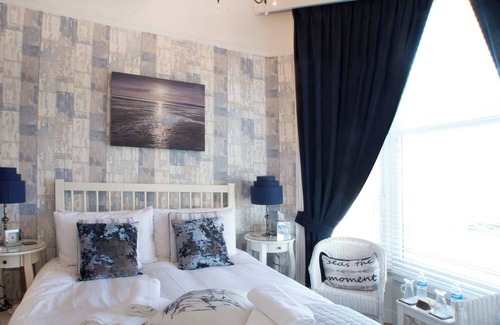 Southport House | Leicester Hotel