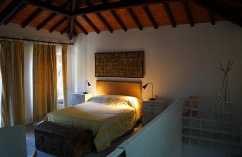 Barro House | Lemon Tree Cottage at Terrus Winery