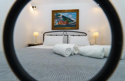 idhra Apartment | LEMON TREE - HYDRA DREAM HOUSES