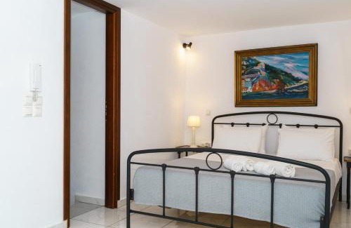 idhra Apartment | LEMON TREE - HYDRA DREAM HOUSES