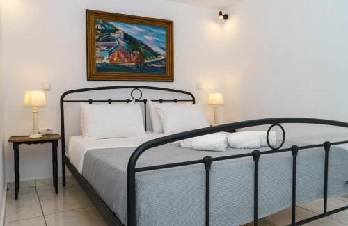 idhra Apartment | LEMON TREE - HYDRA DREAM HOUSES
