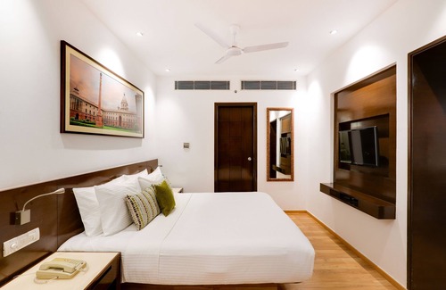 Sector 29 Hotel | Lemon Tree Premier 1, Gurugram