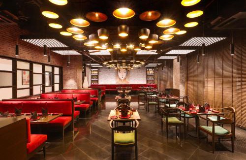 Marol Hotel | Lemon Tree Premier, Mumbai International Airport