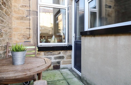 Skipton Cottage | Lemongrass