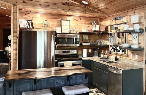 Hochatown House | Lemons Lodge in Beautiful Hochatown Oklahoma