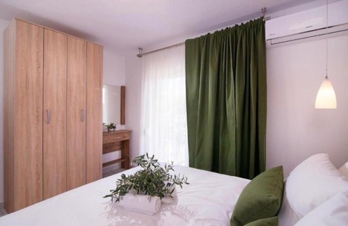 Potos Apartment | Lena Apartments 3