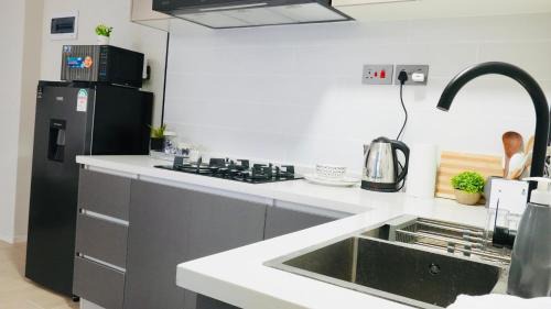 Thompson Estate Apartment | Leohomestoday