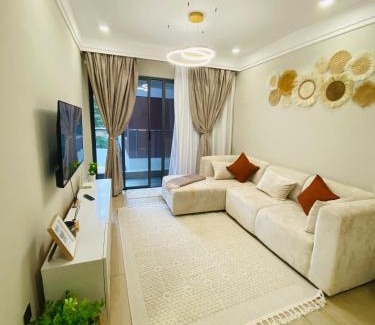 Thompson Estate Apartment | Leohomestoday