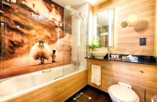 West End Hotel | Leonardo Hotel Edinburgh Haymarket