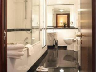 Tower Hill Hotel | Leonardo Royal Hotel London City - Tower of London