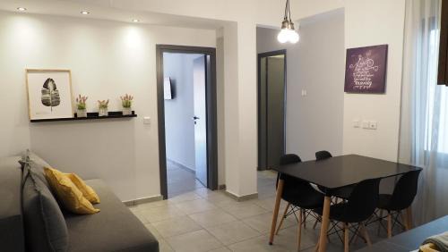 Mola Kalyva Apartment | Leonidas Apartments and suites