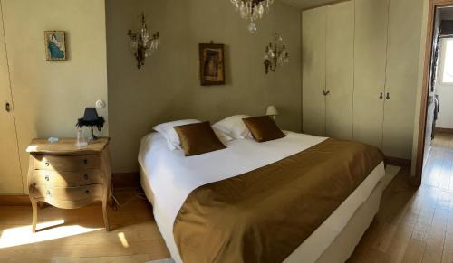 Fontainebleau Apartment | Les anges De Fleury
