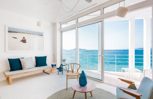 Le Pharo Hotel | Les Bords de Mer - Fontenille Collection