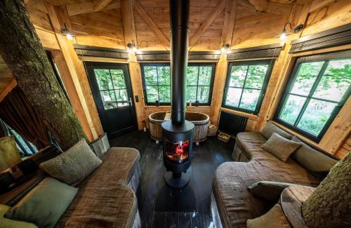 Vresse-sur-Semois Apartment | Les cabanes des Dolimarts