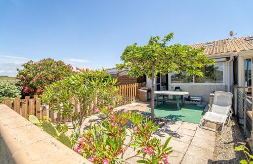 Saint-Pierre-la-Mer House | Les Eaux Vives 1