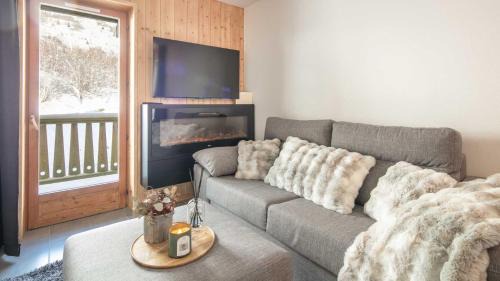 Saint-Sorlin-d'Arves Apartment | Les Fermes de Saint Sorlin H 103 - 2P6