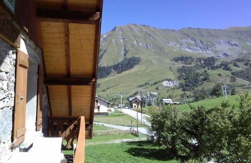 Albiez-le-Vieux House | LES GENTIANES - ALBIEZ MONTROND