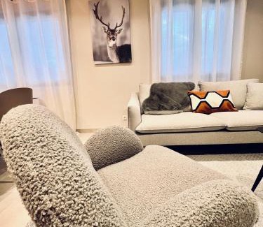 Passy Apartment | Les hirondelles