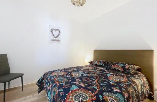 Anglade Apartment | Les Jacynthes - Charme et Confort au cœur du Blayais