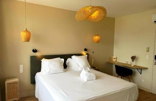 Port-Vendres Hotel | Les Jardins Du Cèdre