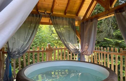 Larringes Hotel | Les Lodges de Babylone