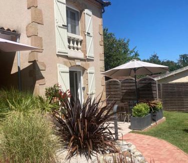 Lescure-dAlbigeois Apartment | Les Milahinas