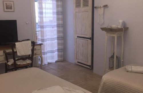 Magalas Bed & Breakfast | les olivades