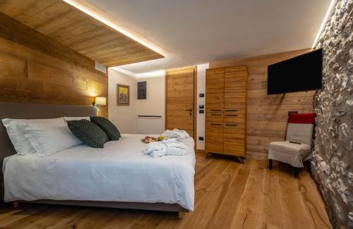 Jovencan House | Les Plaisirs d'Antan