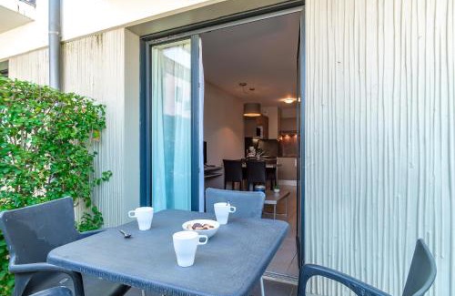 Concarneau Apartment | Les Sables 504 - Appt avec piscine partagée