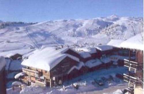 Les Saisies Apartment | Les Saisies - Charmant 2 Pièces avec Balcon et Casier à Skis - FR-1-293-120