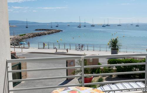 Toulon - Hyeres Apartment | Les Stoechades