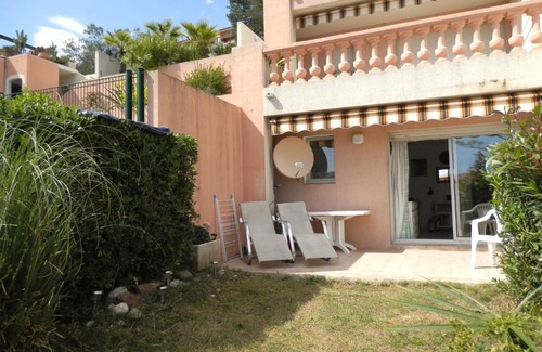 Theoule-sur-Mer Apartment | Les Terrasses Apartment