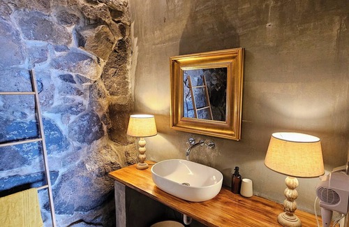 Lombo do Doutor House | Les Terrasses Suites