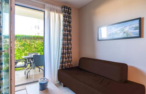 Concarneau Apartment | Les Thermes 500 - Appt avec piscine partagée
