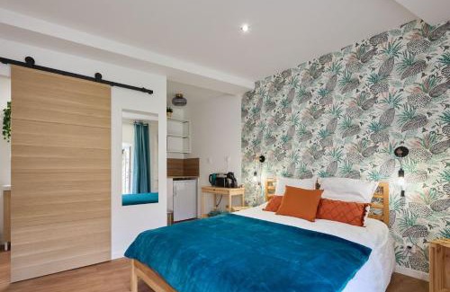 Fontaine-les-Dijon Apartment | Les tuiles bourguignonnes