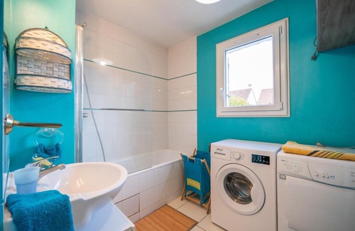 Rungis Apartment | Les Volets Bleus