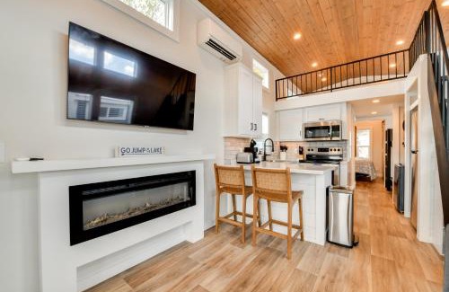 Sherrills Ford House | Less Than 1 Mi to Marina Lake Norman Home with Pool Access!