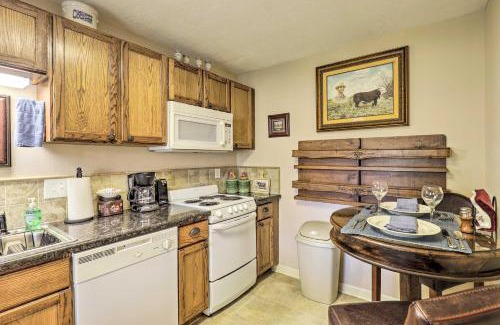 Oakwood Apartment | Less Than 1 Mi to Kyle Field Cozy Studio with Outdoor Space