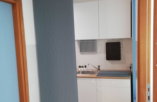 Ivrea Apartment | "Letter 22" apartment, in the heart of Olivetti architecture.